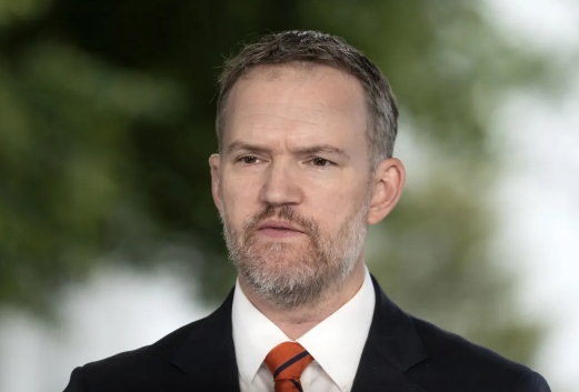 中国，抓到了美国的命门！