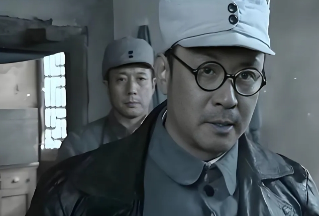 陈赓和宋希濂：度尽劫波兄弟在，相逢一笑泯恩仇！