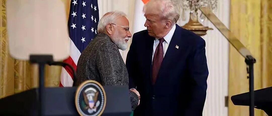 莫迪骄傲地跪了，欧盟的戏白演了！