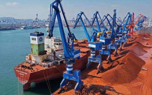 特朗普拉上“50联军”，跟中国一决高下！