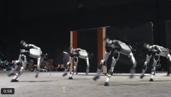 央视春晚越来越好看了，中国机器人越来越牛了！