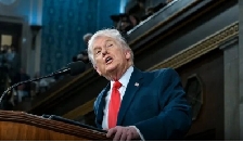 川普哪来的底气？！