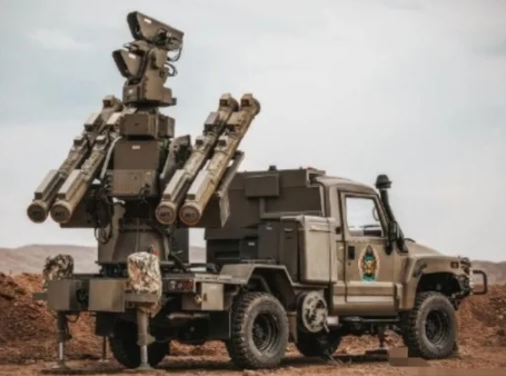 创造历史，伊朗防空导弹击中F-35！