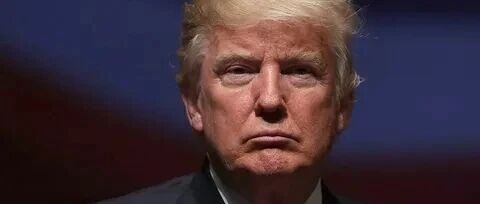 实在绷不住了！