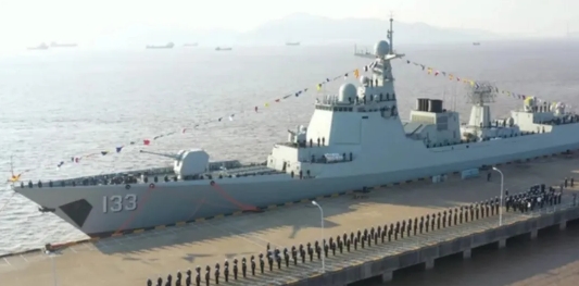 052D穿过日本横当水道！这步棋有多狠？