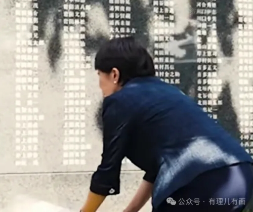 首相供奉，议员拜鬼：日本军国主义招魂续命！