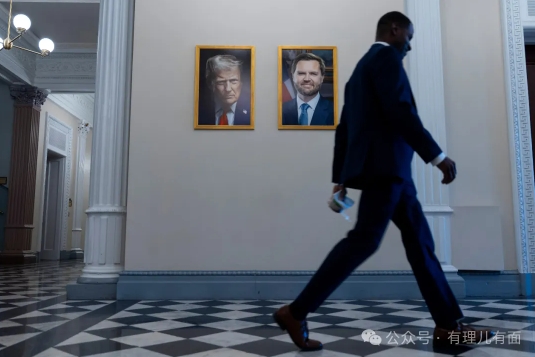 排队放弃国籍，一场“美国梦”的大清算！