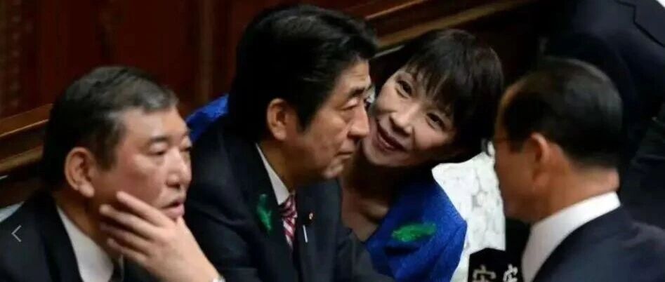 高市早苗的焦虑！