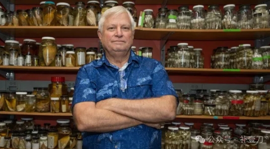 给“南海仲裁案”递刀子的美国人，在菲律宾被枪杀！